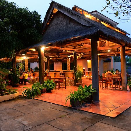 Hotel Mea Culpa Kampot Esterno foto