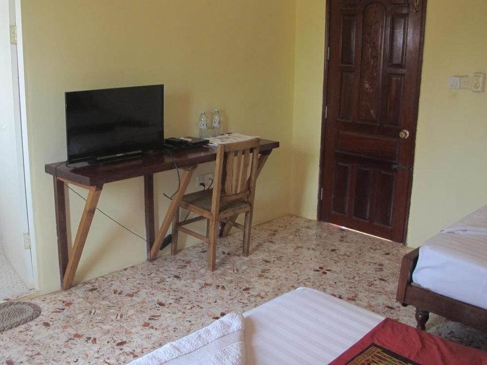 Hotel Mea Culpa Kampot Esterno foto
